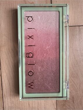 pixi Glow-y Powder Blush Palette — Pink Multi